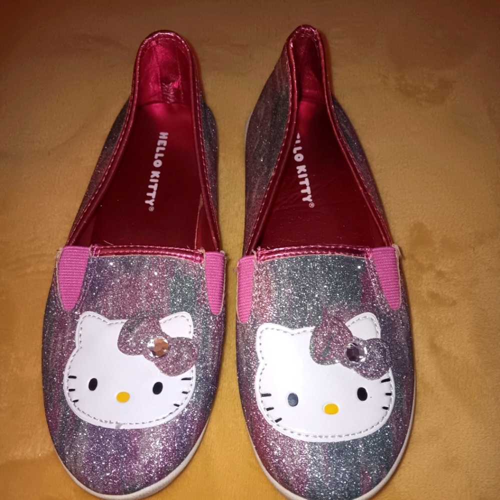 Girls size 2, Hello Kitty flats
